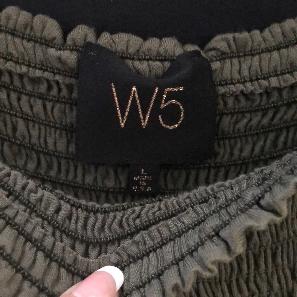 ✨🌿Anthropologie🌾✨ Top - Picture 3 of 6